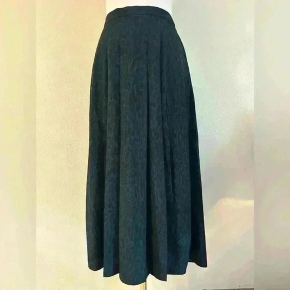 TOPSHOP - Size 6 - Maxi Skirt, Double Front Slits, Fit and Flare - Picture 1 of 6